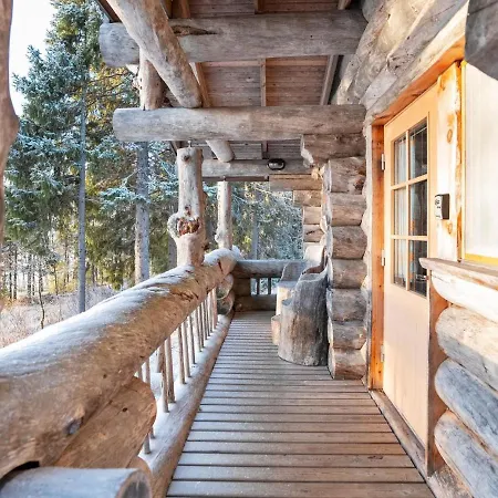 Loma-asunnot Saarenkainalo By Interhome